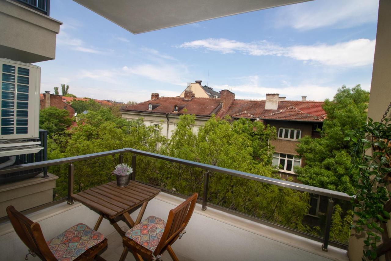 Central Sofia Condo Exteriör bild